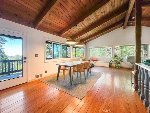 24466 Altdorf DR, Crestline, CA 92325