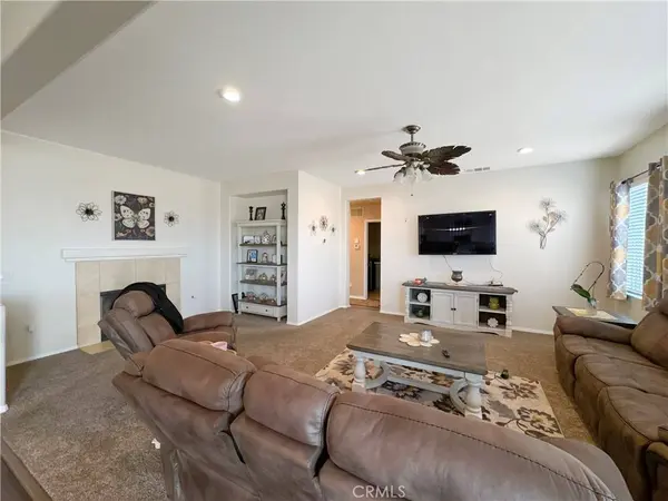 12476 Domingo, Victorville, CA 92392