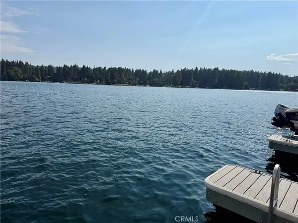 376 A North Bay, Lake Arrowhead, CA 92352