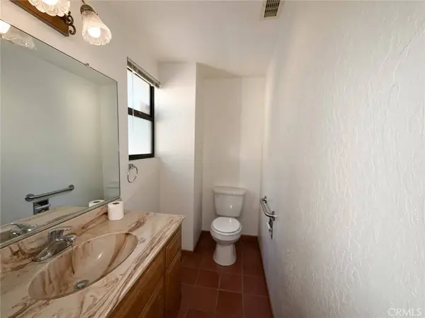 25075 Basel, Crestline, CA 92325