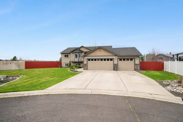 15121 N Wilson Ct, Mead, WA 99021