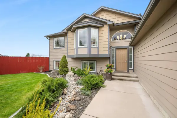 15121 N Wilson Ct, Mead, WA 99021