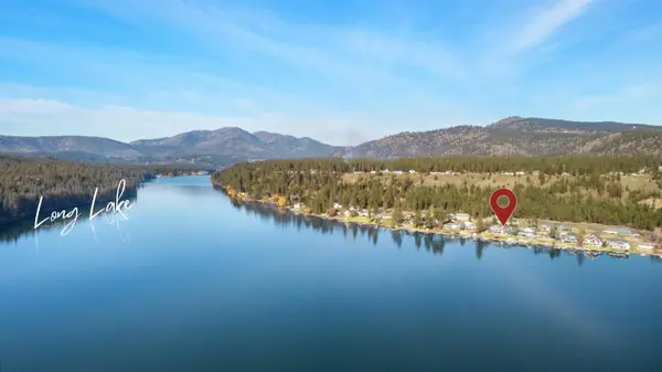 6625 N Long Lake Dr, Nine Mile Falls, WA 99026