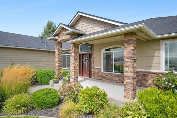 3210 N Molter Rd, Otis Orchards, WA 99027