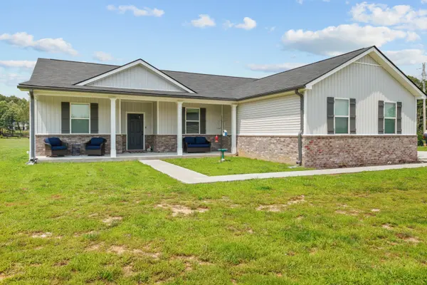 1021 Eljie Rd, Cumberland Furnace, TN 37051-4602