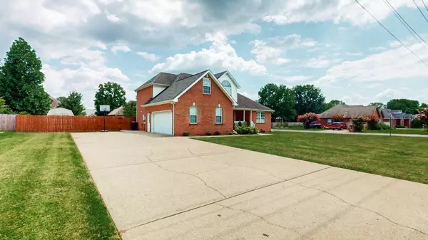 1839 Olin Taylor St, Murfreesboro, TN 37129