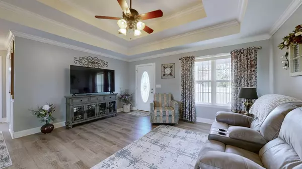 53 Jesse Ct, Tullahoma, TN 37388