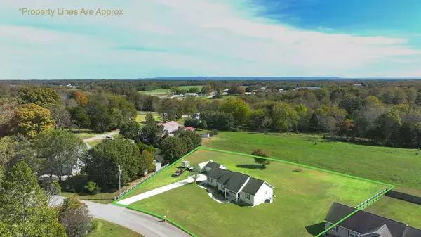 53 Jesse Ct, Tullahoma, TN 37388