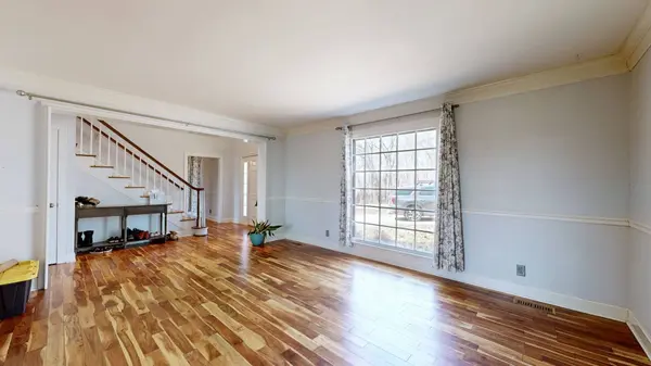808 Shady Bluff Trl, Clarksville, TN 37043