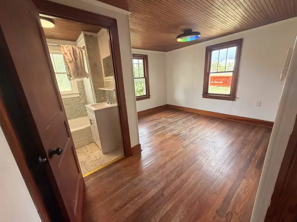 705 Maple St, Lafayette, TN 37083