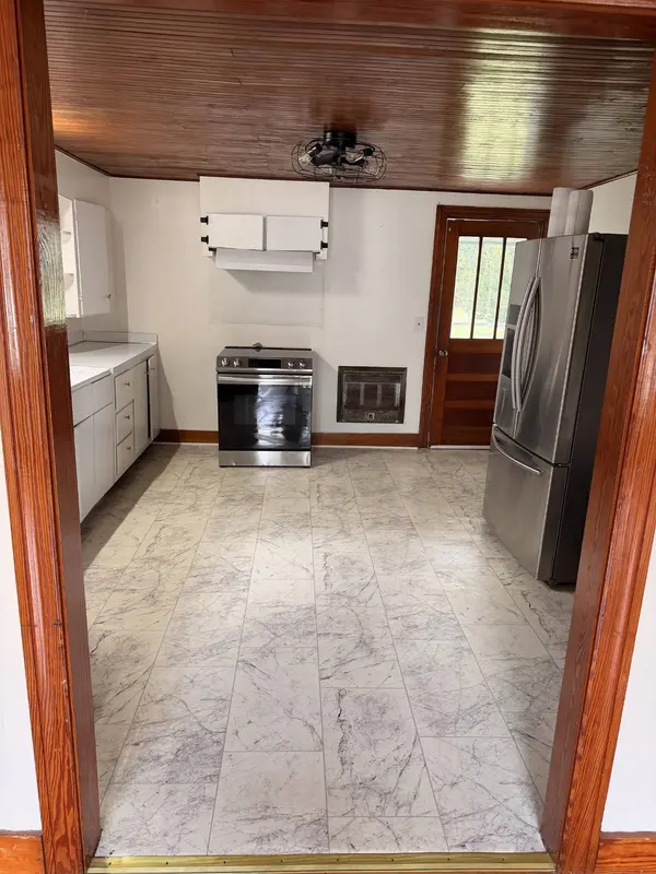 705 Maple St, Lafayette, TN 37083