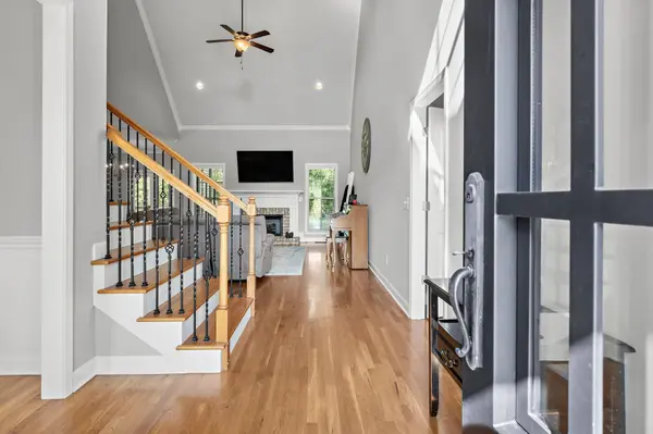 3006 Cross Gate Ln, Columbia, TN 38401