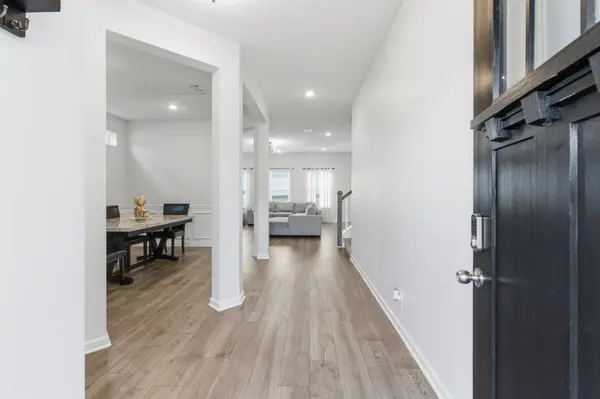 1924 Albarado Trl, Murfreesboro, TN 37128