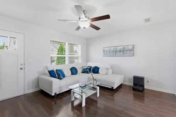 1919 Albarado Trl, Murfreesboro, TN 37128