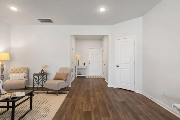 2448 Salem Creek Ct, Murfreesboro, TN 37128