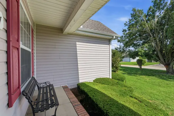 1701 Jamie Dr, Columbia, TN 38401