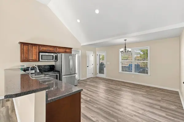107 Southview Dr, Lewisburg, TN 37091