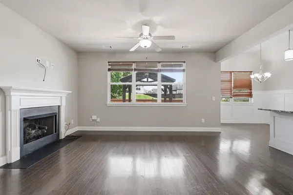 5702 Hidden Crk, Smyrna, TN 37167-2949