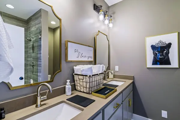 64 Fern Ave #11, Nashville, TN 37207