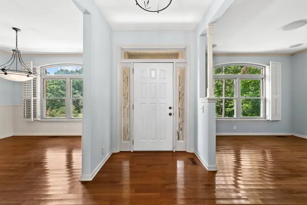 8008 Quail Creek Rd, Nashville, TN 37221