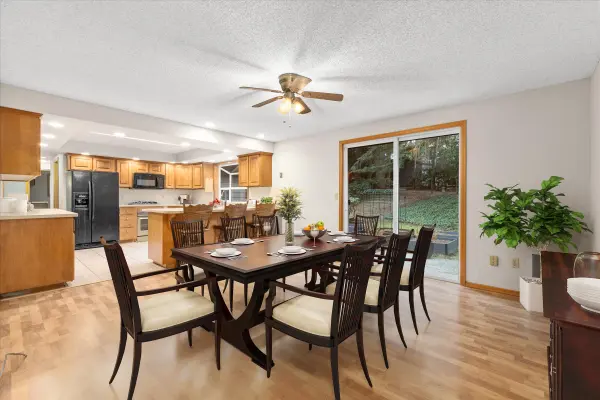 39811 226th Ave SE, Enumclaw, WA 98022-8970