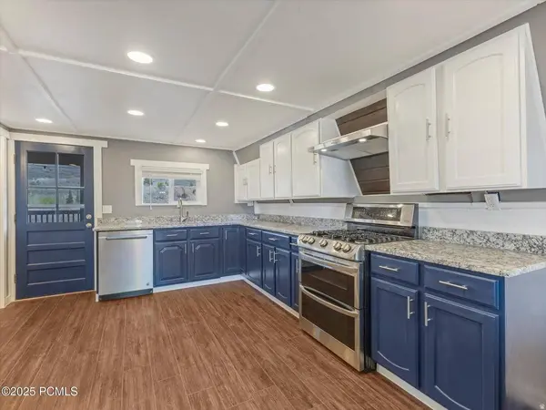 10019 E RIDGE PINE DR, Heber City, UT 84032