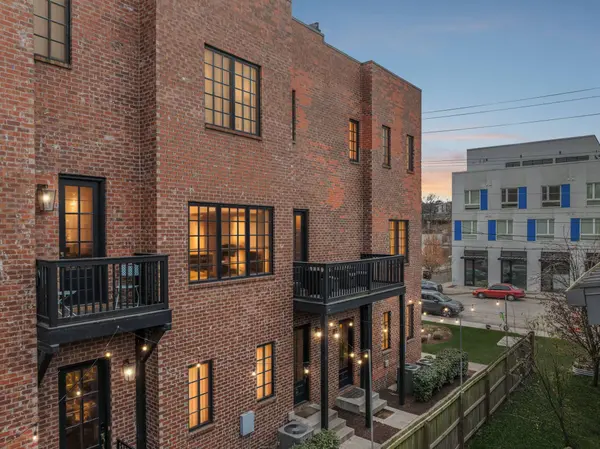 1226 Martin St #2, Nashville, TN 37203-5082