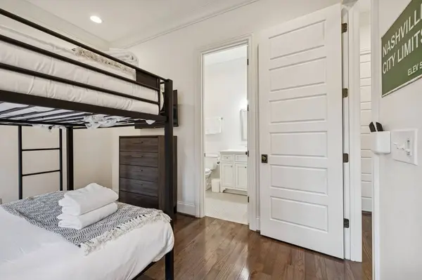 1226 Martin St #Unit 2, Nashville, TN 37203