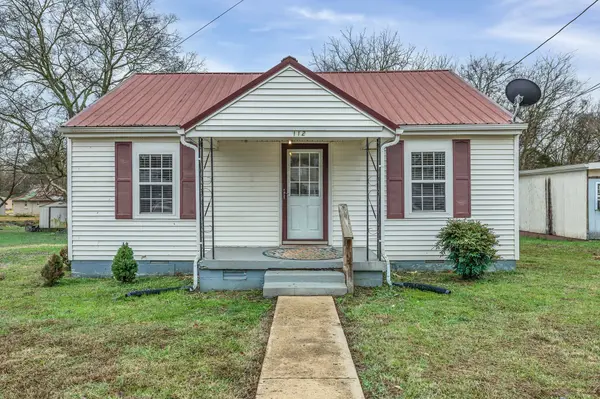 112 Elizabeth St, Shelbyville, TN 37160-4134
