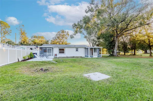 3323 58TH AVE E, Bradenton, FL 34203