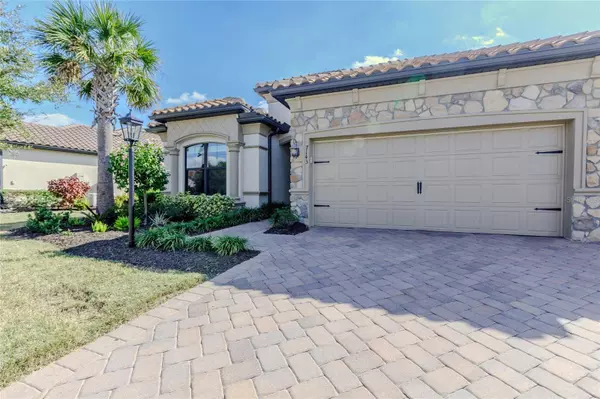 7143 WHITTLEBURY TRL, Bradenton, FL 34202
