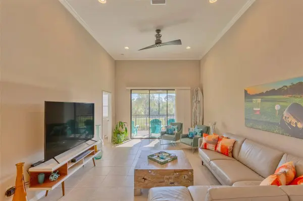 13816 MESSINA LOOP #203, Bradenton, FL 34211