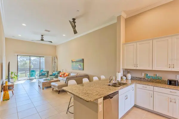 13816 MESSINA LOOP #203, Bradenton, FL 34211