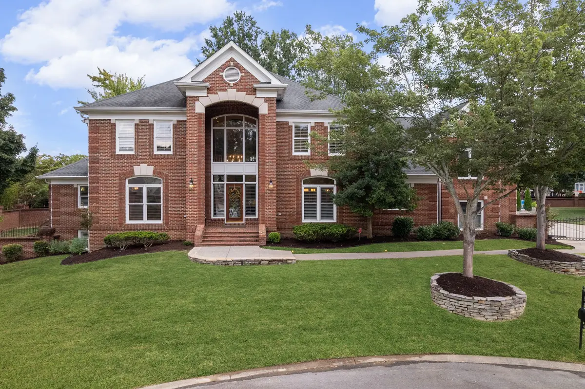 103 Hidden Way Court, Hendersonville, TN 37075