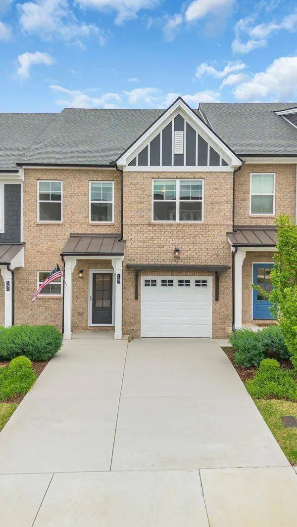 133 Dameron Pvt Dr, Hendersonville, TN 37075