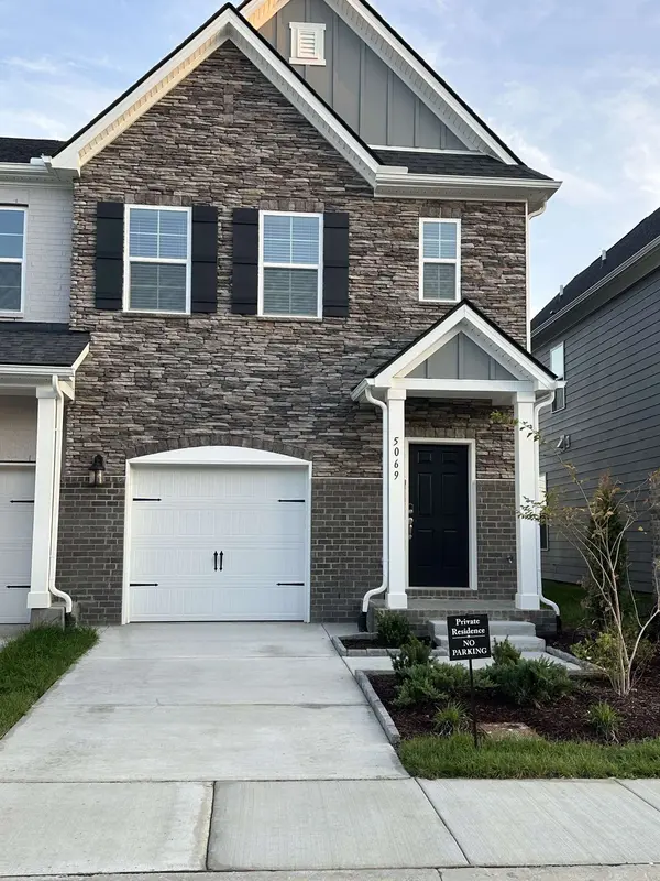 5069 Dayflower Dr, Hermitage, TN 37076