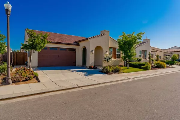 4091 Joaquin AVE, Clovis, CA 93619