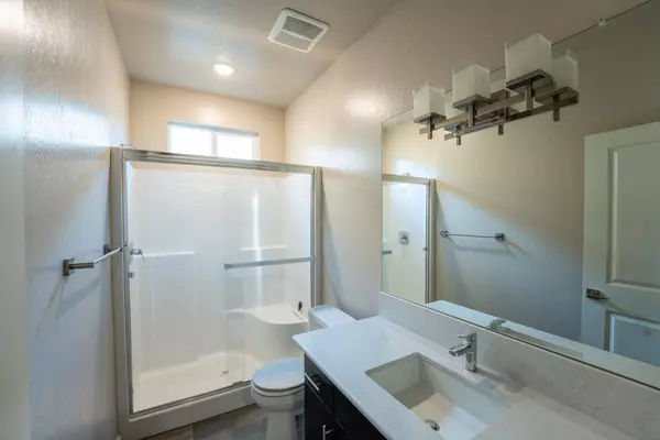 4091 Joaquin AVE, Clovis, CA 93619