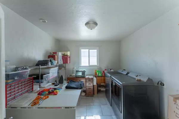 1428 E Simpson, Fresno, CA 93704