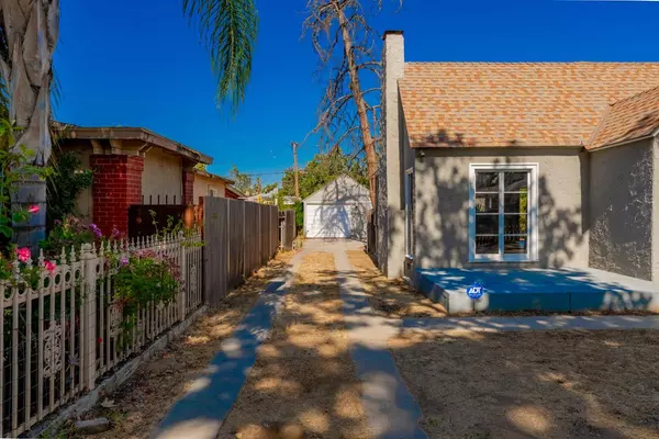 963 N Arthur AVE, Fresno, CA 93728