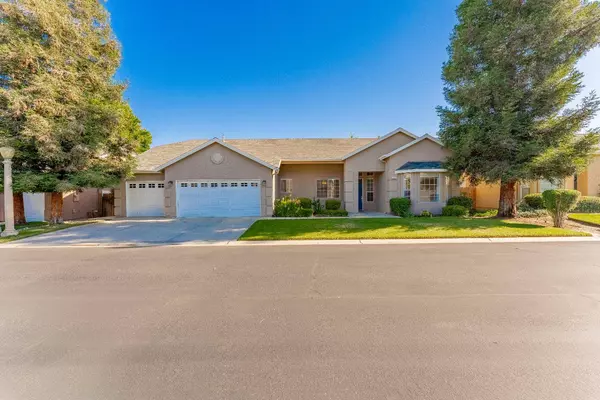 1963 Rialto CT, Clovis, CA 93611