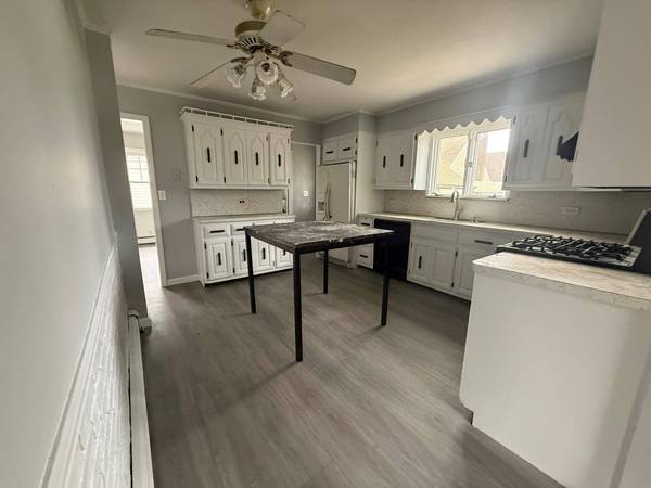 1491 Kiefer AVE, Elmont, NY 11003