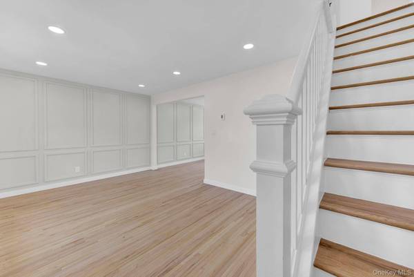 1397 Rosser AVE, Elmont, NY 11003