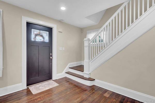 44 Brooks AVE, Roosevelt, NY 11575