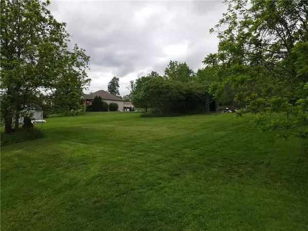 273 S Greengate Rd, Hempfield Twp - Wml, PA 15601