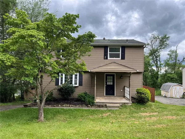 4 Lou Anne Ln, Murrysville, PA 15626