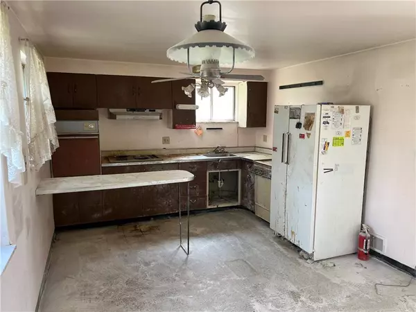 567 Peter St, Verona, PA 15147