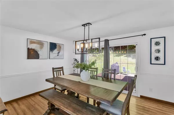 212 Ligonier Ln, Plum Boro, PA 15068