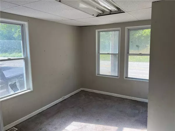 170 Lincoln Dr, Indiana Twp, PA 15051