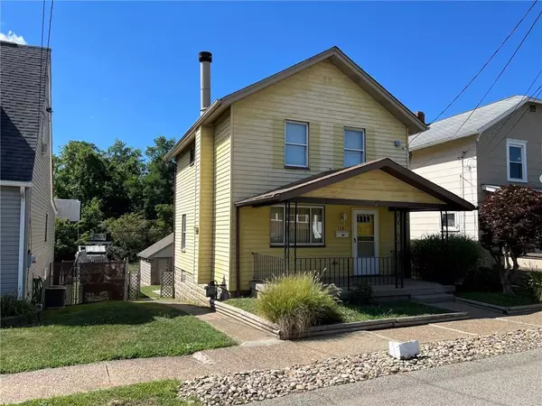 118 Delaware Ave, N Versailles, PA 15137